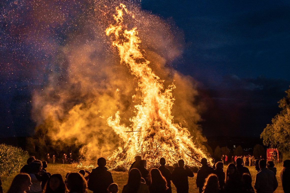 Sonnwendfeuer im Mühlviertel Sonnwendfeuer